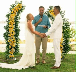 Leading the vows with Jordan & Tyler along Sarasota's intracoastal